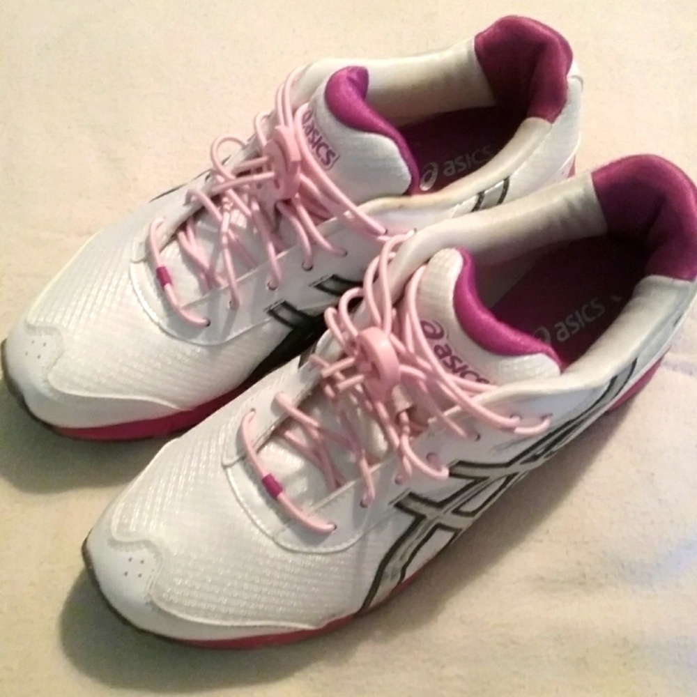 Oasics women's white and pink sneakers size 8.5